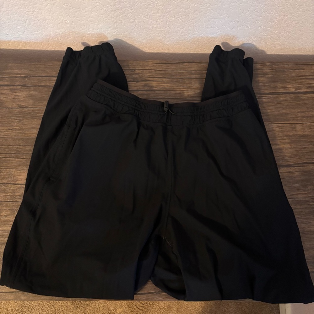 Athleta crosstrain black pants size medium
